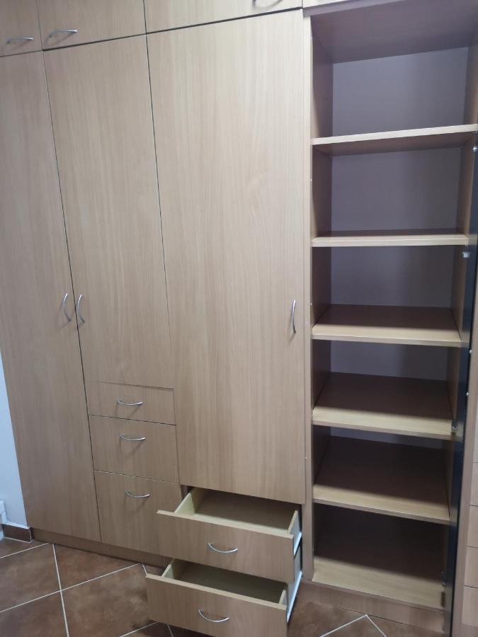 Orsika Hilltop Apartman Eger Luaran gambar